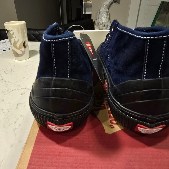 Vans Suede Destruct Mid MTE-1 Skate Shoes Sneaker Dress Blue Women's Size 7 NEW - Picture 6 of 11